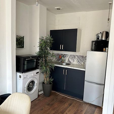 One Bed Victorian Flat,10 Min Walk To Paddington, Sleeps 4, Pet-Friendly Apartman London Kültér fotó