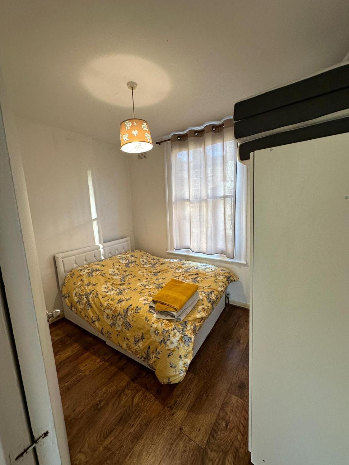 One Bed Victorian Flat,10 Min Walk To Paddington, Sleeps 4, Pet-Friendly Apartman London Kültér fotó
